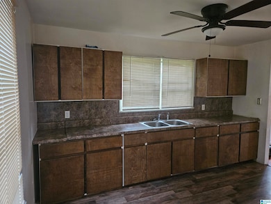 654 Maple St, Fairfield, AL 35064 - photo 4