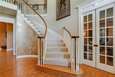 9224 Redbud Ln, Lenexa, KS 66220 - photo 7