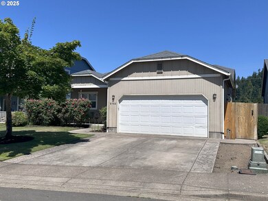 5782 Montclaire Way, Springfield, OR 97478 - photo 2