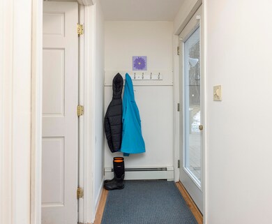 59 Deacon Rd, Yarmouth, ME 04096 - photo 5