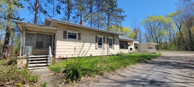 03. Exterior