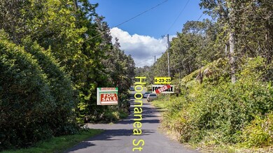 - Hoonanea St, Volcano, HI 96785 - photo 4