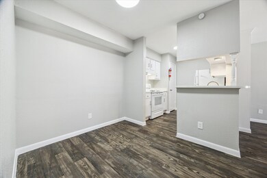 3800 Sherwood Ln unit 132, Houston, TX 77092 - photo 6