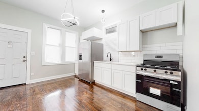 6137 S Morgan St, Chicago, IL 60621 - photo 4