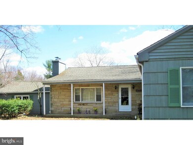 4175 Sunnyside Dr, Doylestown, PA 18902 - photo 2