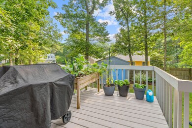 104 Pond Cir, Mashpee, MA 02649 - photo 7