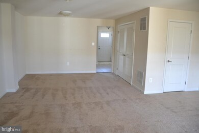 11761 Nationals Ln, Waldorf, MD 20602 - photo 6