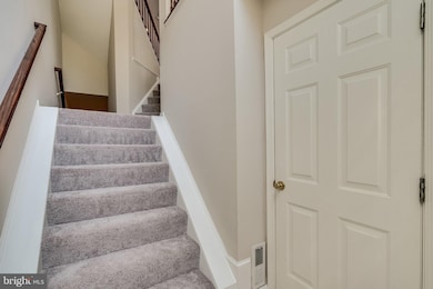 43332 Stonegarden Terrace, Broadlands, VA 20148 - photo 6