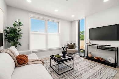 602 Canterbury St unit 8, Roslindale, MA 02131 - photo 4