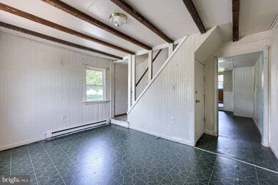 521 Concord Ln, Columbia, PA 17512 - photo 4