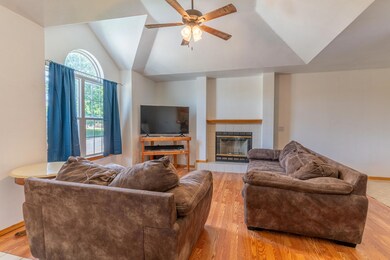 214 Pinehill Ct, Nixa, MO 65714 - photo 6