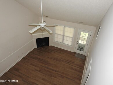 2553 Saddleback Dr unit B, Winterville, NC 28590 - photo 7