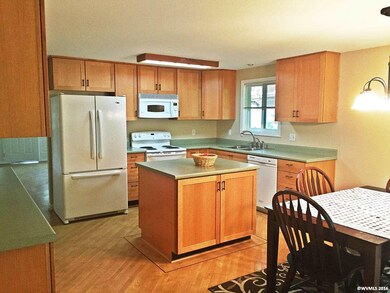 1070 SE Mason Place, Corvallis, OR 97333 - photo 4