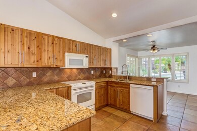0003-Megan Kitchen with upgraded cabinet