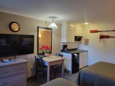 733 Post Rd unit 121, Wells, ME 04090 - photo 4