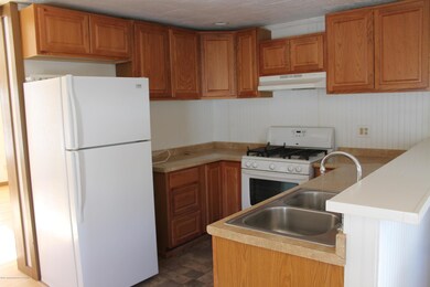 328 S Labarge St, La Barge, WY 83123 - photo 4