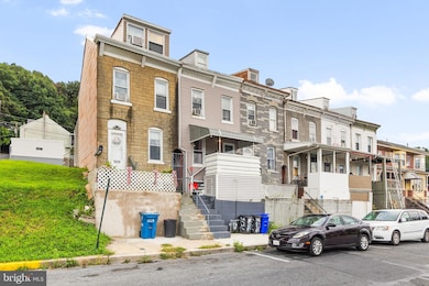 1626 Fairview St, Reading, PA 19606 - photo 2