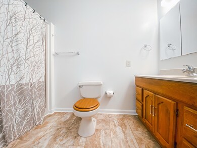 501 Lakewood Dr, Jacksonville, NC 28546 - photo 7