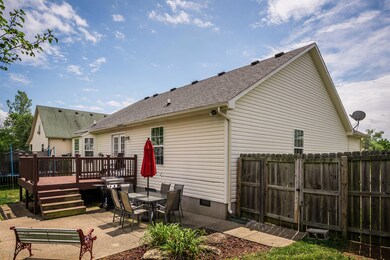 196 Misty Brooke Dr, Mount Washington, KY 40047 - photo 5