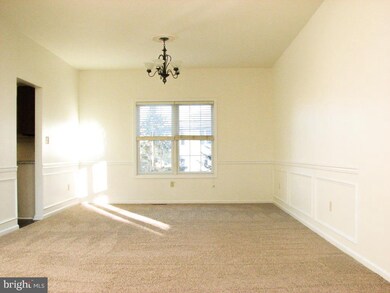 4 Driftwood Cir, Hazleton, PA 18202 - photo 5