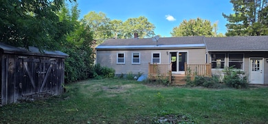 45 Lafayette St, Laconia, NH 03246 - photo 2