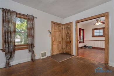 2255 Charlestown Ave, Toledo, OH 43613 - photo 6