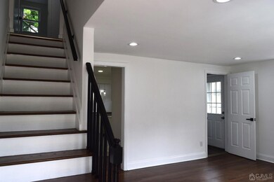 42 W Cliff Rd, Colonia, NJ 07067 - photo 3