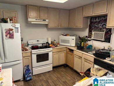 5272 Slasham Rd, Gadsden, AL 35907 - photo 4