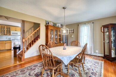 206 Maynard St, Feeding Hills, MA 01030 - photo 6