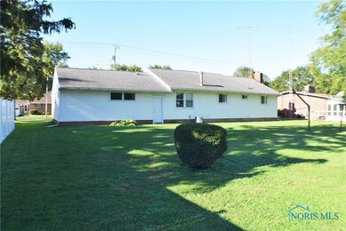 600 Erie St, Woodville, OH 43469 - photo 4