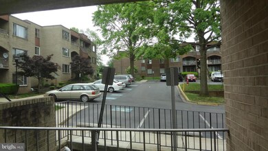 430 Girard St unit 101, Gaithersburg, MD 20877 - photo 2