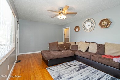 198 Forest Dr, Mount Washington, KY 40047 - photo 6