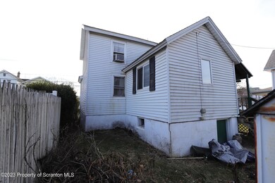 1410 Luzerne St, Scranton, PA 18504 - photo 4