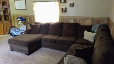 1165 N Wolf Rd, Bloomfield, IN 47424 - photo 4