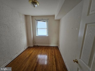 2322 Druid Park Dr, Baltimore, MD 21215 - photo 7