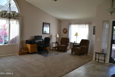Living room/Dining room