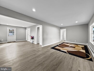 916 Bradley Dr, Wilmington, DE 19808 - photo 7