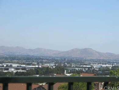 Wonderful View of Mountains and City