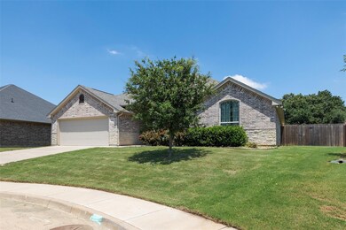 4414 Logan Cir, Granbury, TX 76049 - photo 2