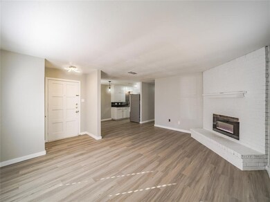 6531 Amundson Rd, North Richland Hills, TX 76182 - photo 6