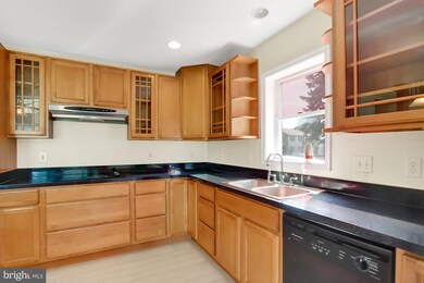 1211 Hillside Rd, Pasadena, MD 21122 - photo 7