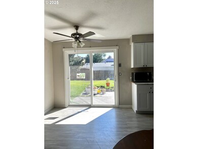 540 NW 10th St, Hermiston, OR 97838 - photo 6