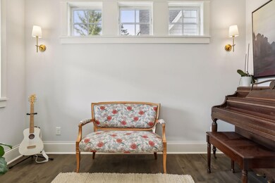 117 Walker Ave N, Wayzata, MN 55391 - photo 4