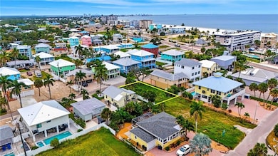 137 Pearl St, Fort Myers Beach, FL 33931 - photo 5