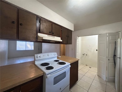 707 SW 68th Terrace unit B, Gainesville, FL 32607 - photo 4