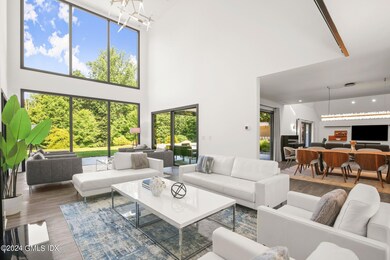 21-web-or-mls-50-sumner-rd