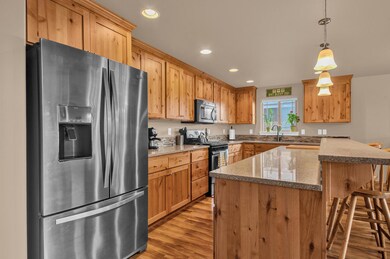 2636 SW Kalama Ct, Redmond, OR 97756 - photo 6