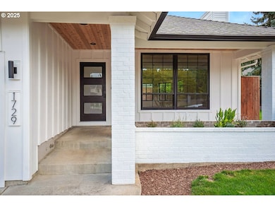 1729 Regency St, West Linn, OR 97068 - photo 3