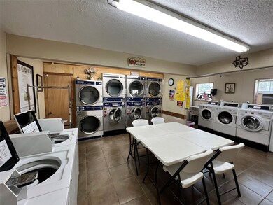 2200 Peach Ave, Bay City, TX 77414 - photo 4