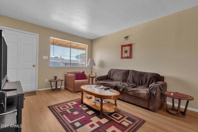 6-web-or-mls-2226-w-bloomfield-rd